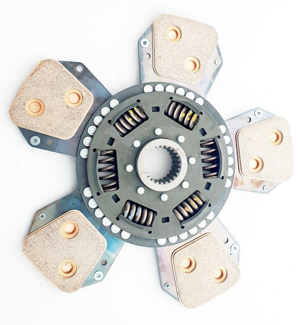 clutch disc clutch cover for tractor use for MASSEY FERGUSON 3620401M91 3620411M91 890302M91 MF133-134 145-165