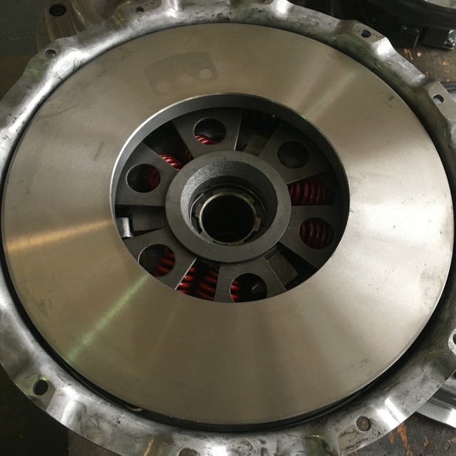 M107237-10 129060-5 125197 128667 128668 14"x1.75"x10 Tow Plates Clutch disc.clutch cover use for mack heavy duty
