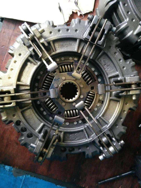 tractor clutch disc 0.015.9285.3