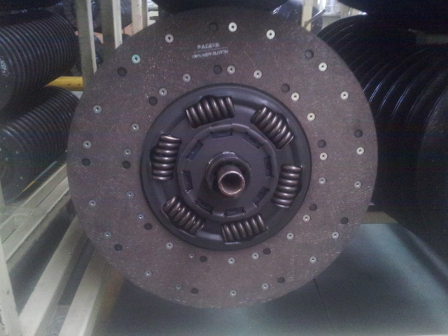 clutch disc .1878 004 832 1878 080 035 FOR KAMAZ, MAZ
